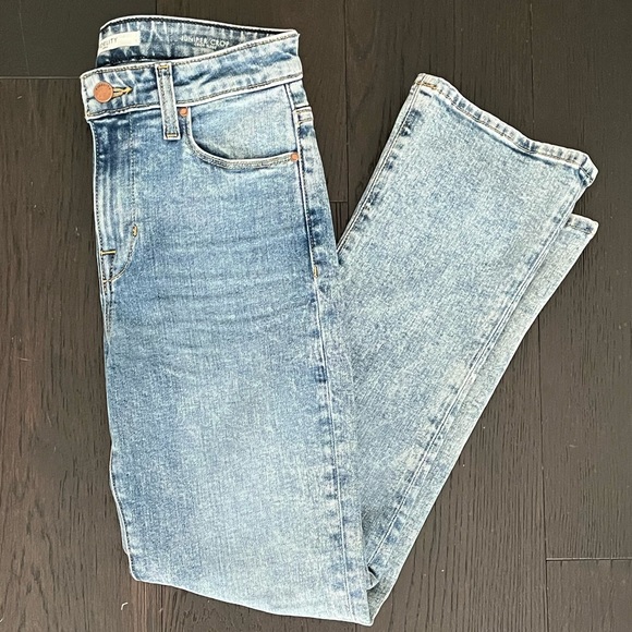 ✨New✨ REVOLVE Fidelity Juniper Crop Jeans - Picture 4 of 10